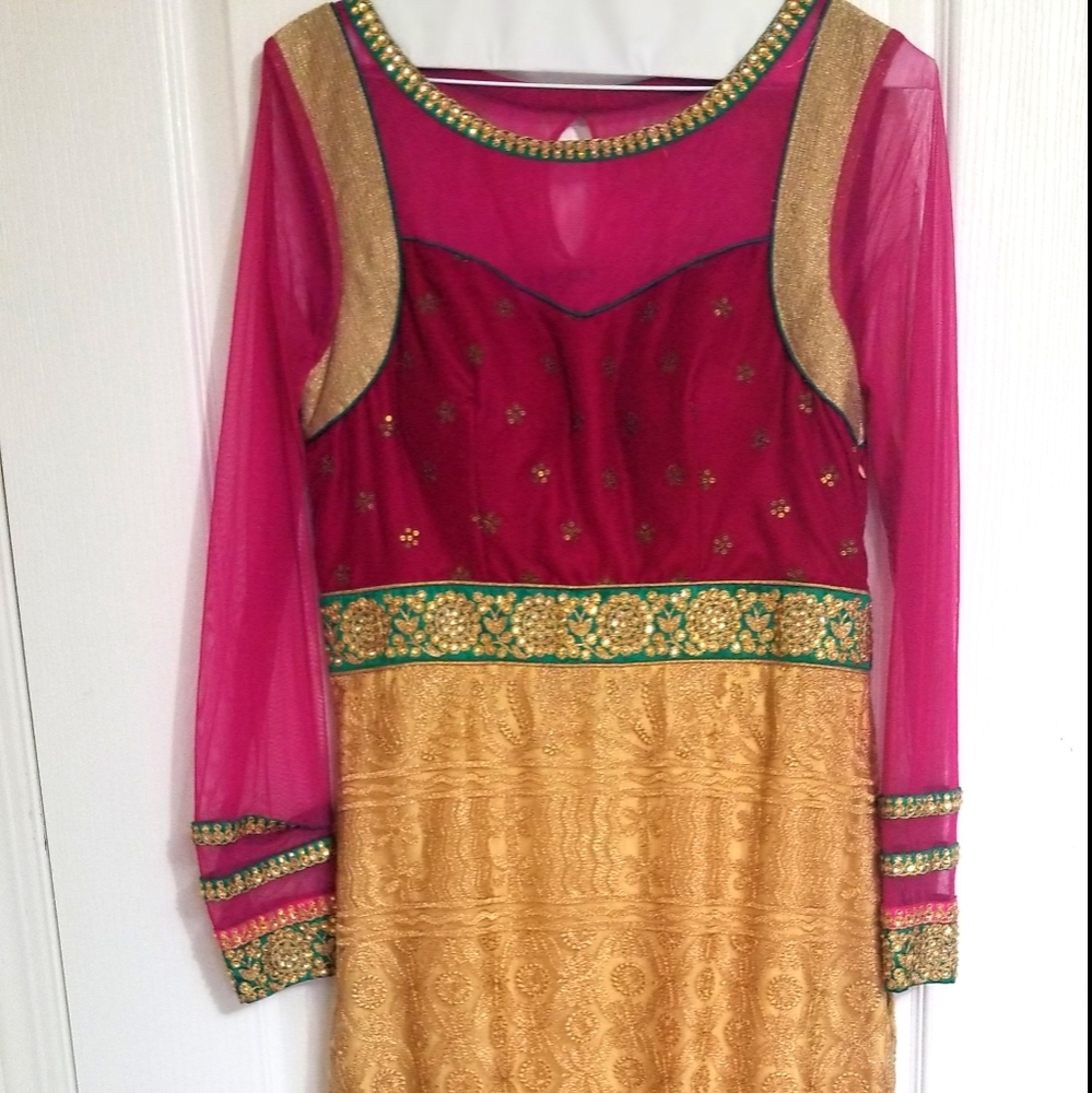Indian suit